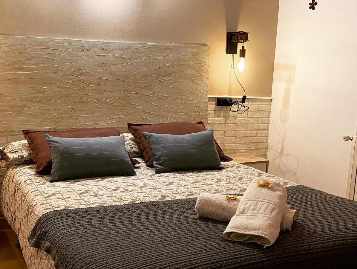 Hostal La Cuineta De Cal Triuet Gósol Buitenkant foto