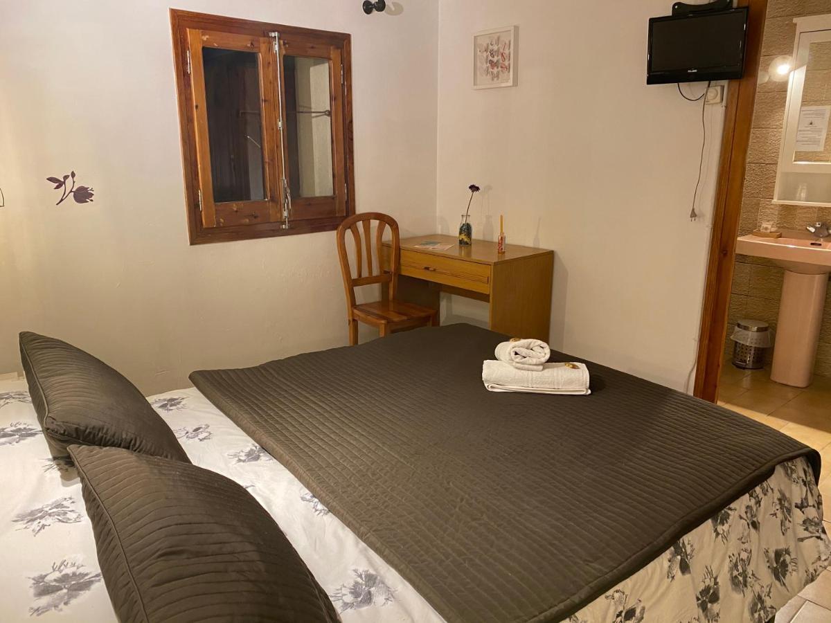 Hostal La Cuineta De Cal Triuet Gósol Buitenkant foto