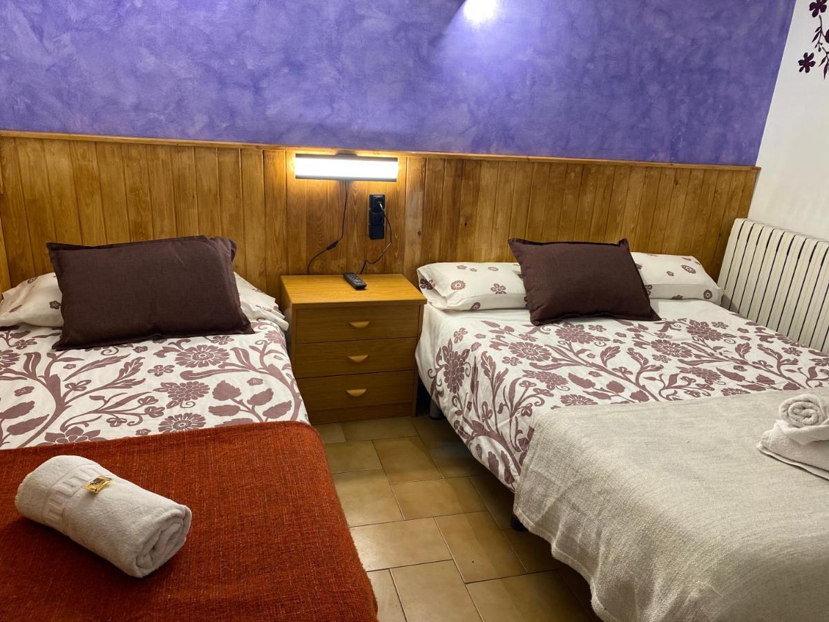Hostal La Cuineta De Cal Triuet Gósol Buitenkant foto