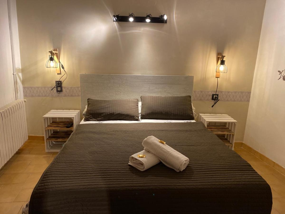 Hostal La Cuineta De Cal Triuet Gósol Buitenkant foto
