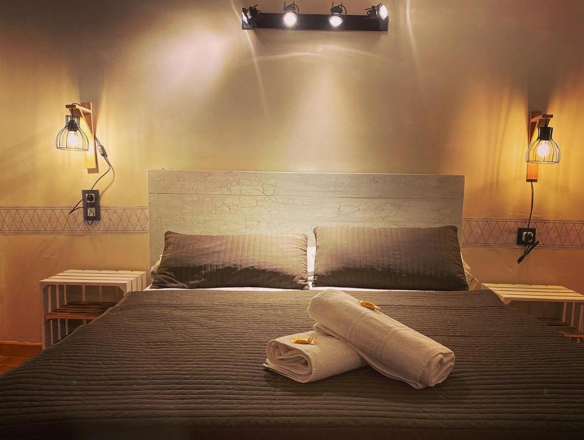 Hostal La Cuineta De Cal Triuet Gósol Buitenkant foto