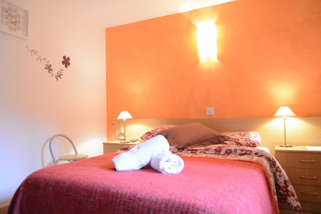 Hostal La Cuineta De Cal Triuet Gósol Buitenkant foto